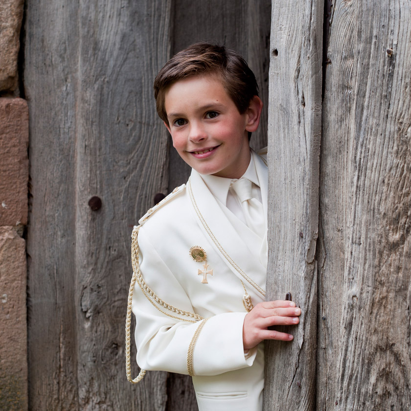 El día de su Primera Comunión